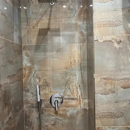 Διαμέρισμα Regal 2